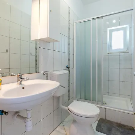 Holiday Home Fabrice 8692 Semesterbostad *